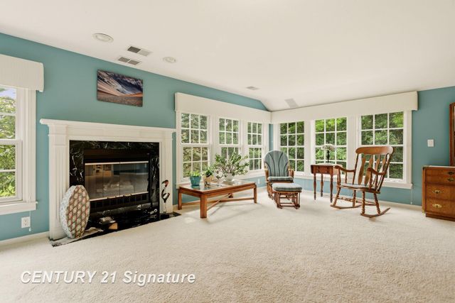 14 Edgewood Road, Saginaw, MI 48602