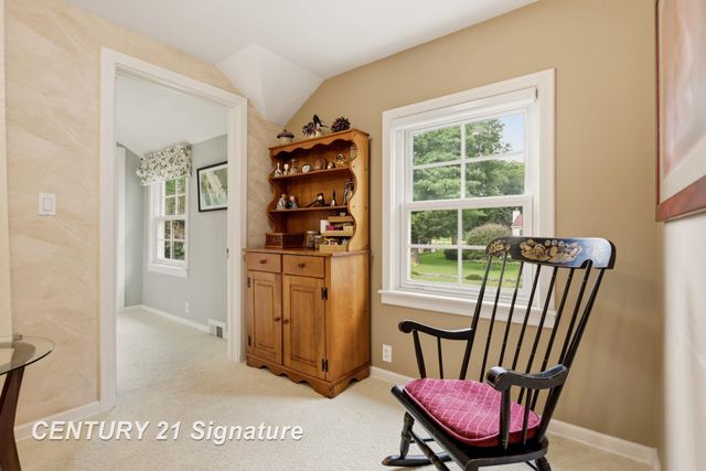 14 Edgewood Road, Saginaw, MI 48602