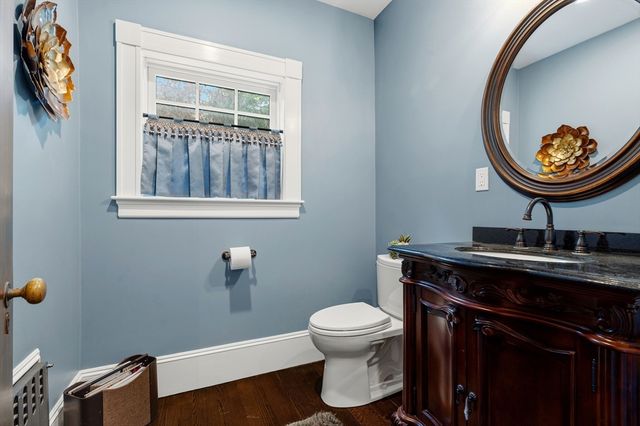 21 Clover St, Belmont, MA 02478