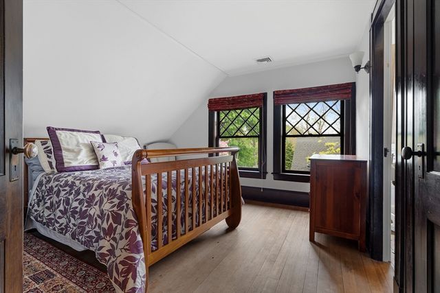 21 Clover St, Belmont, MA 02478