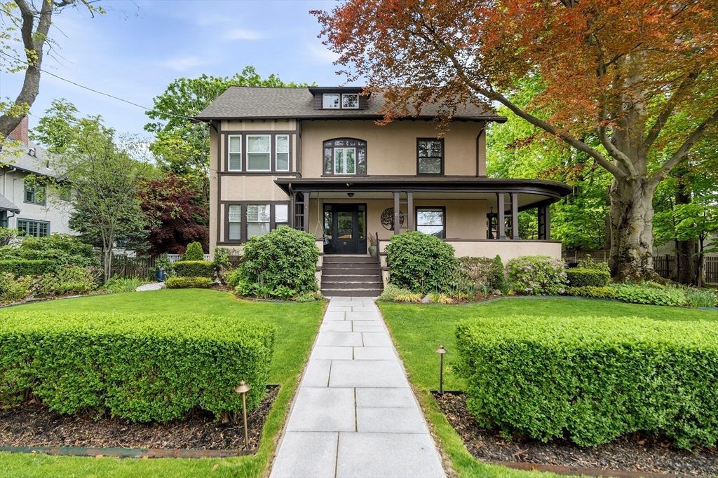 21 Clover St, Belmont, MA 02478