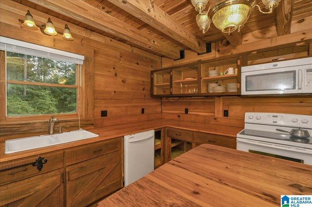 1260 COUNTY ROAD 59, Bremen, AL 35033