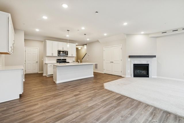 4860 Avery Court, Eagan, MN 55123