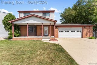 25839 Fairgrove Street, Woodhaven, MI 48183