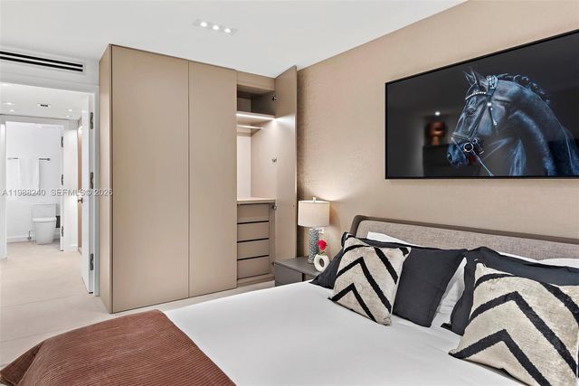 2301 Collins Ave 1004, Miami Beach, FL 33139