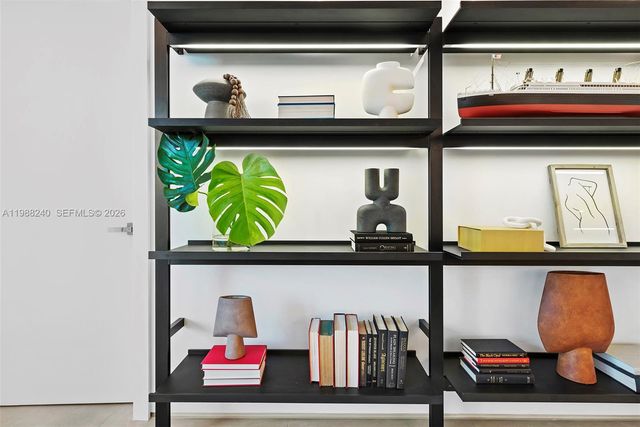 2301 Collins Ave 1004, Miami Beach, FL 33139