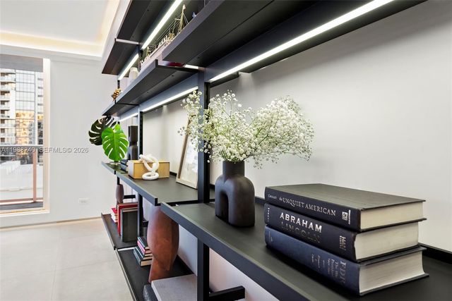 2301 Collins Ave 1004, Miami Beach, FL 33139