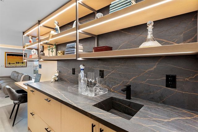 2301 Collins Ave 1004, Miami Beach, FL 33139