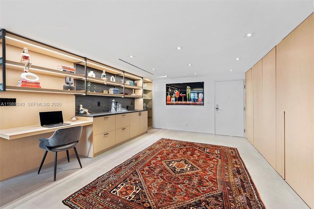 2301 Collins Ave 1004, Miami Beach, FL 33139