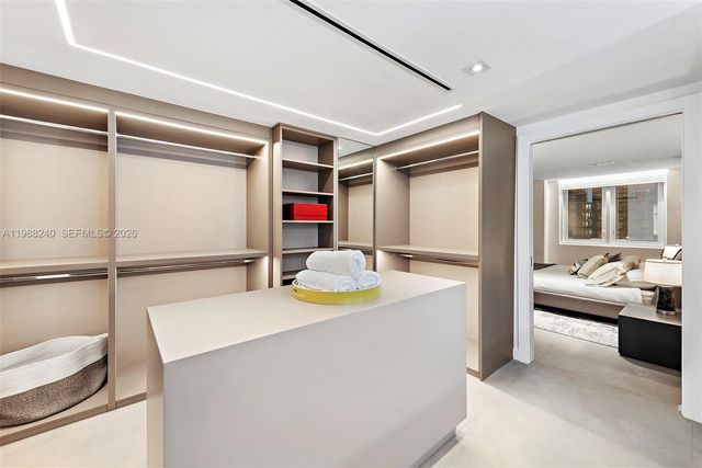 2301 Collins Ave 1004, Miami Beach, FL 33139