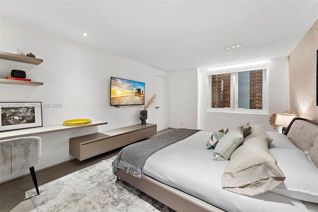 2301 Collins Ave 1004, Miami Beach, FL 33139