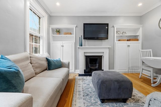 12 Melrose St 3, Boston, MA 02116