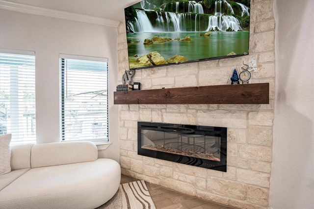 137 Capetown, Montgomery, TX 77356