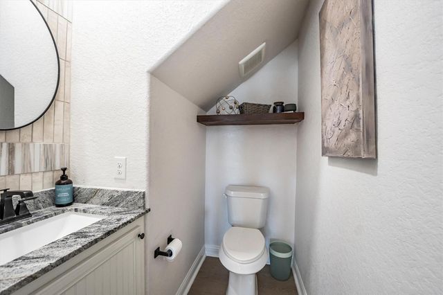 137 Capetown, Montgomery, TX 77356