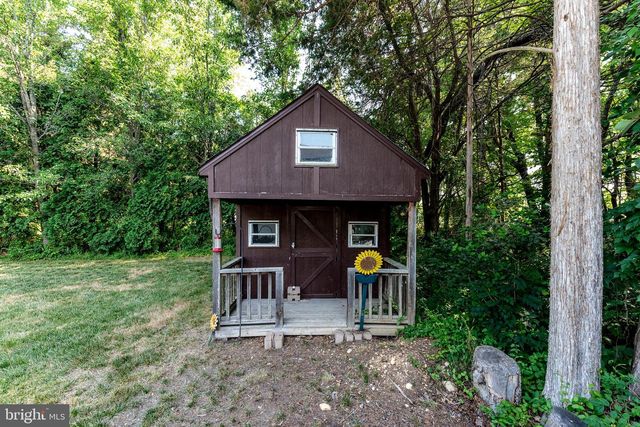 16 JOSHUA CT, Franklinville, NJ 08322