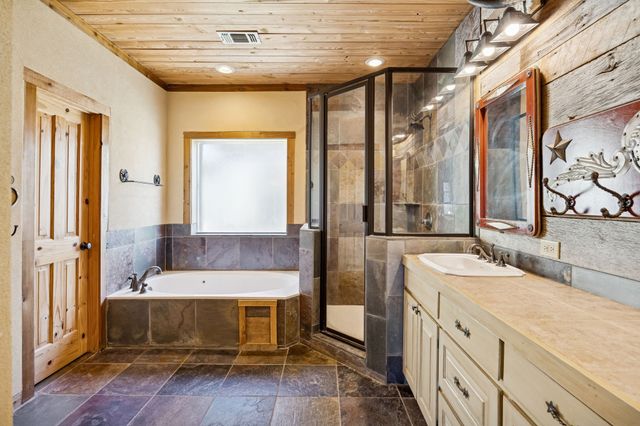 1922 A Bethel Cannon Road, Whitewright, TX 75491