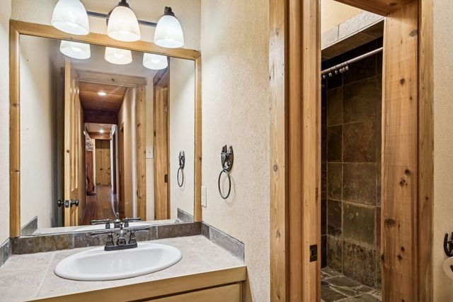 1922 A Bethel Cannon Road, Whitewright, TX 75491