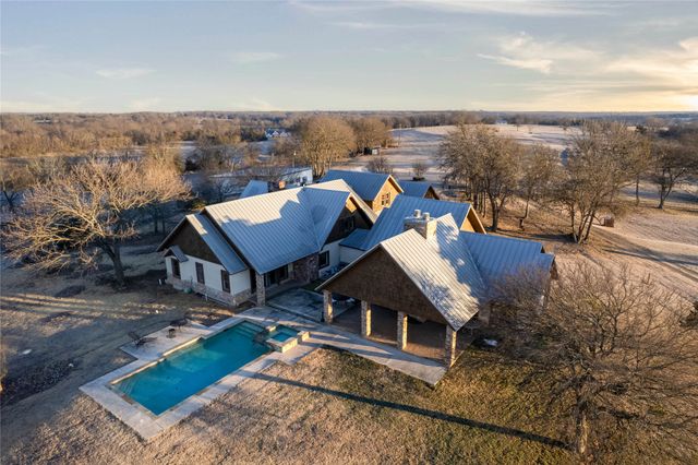 1922 A Bethel Cannon Road, Whitewright, TX 75491