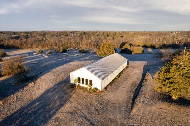 1922 A Bethel Cannon Road, Whitewright, TX 75491