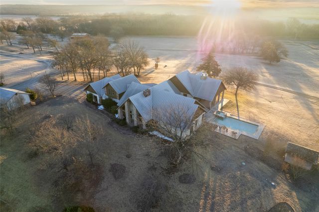 1922 A Bethel Cannon Road, Whitewright, TX 75491