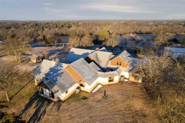1922 A Bethel Cannon Road, Whitewright, TX 75491