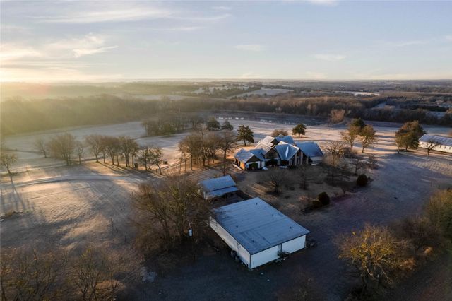 1922 A Bethel Cannon Road, Whitewright, TX 75491