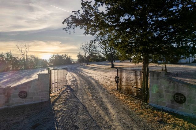 1922 A Bethel Cannon Road, Whitewright, TX 75491