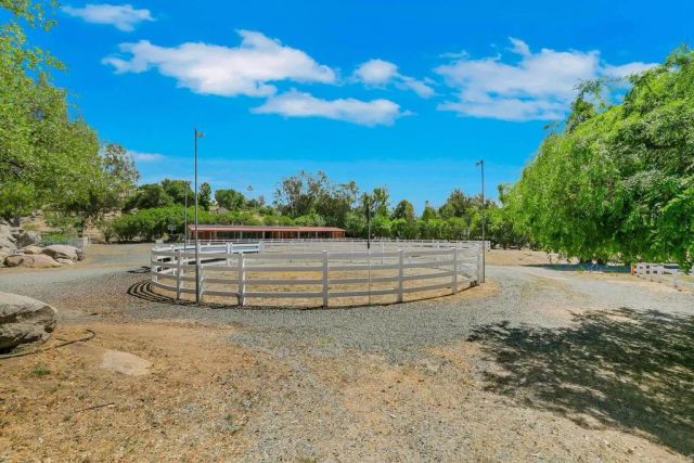 28841 Lilac Road, Valley Center, CA 92082