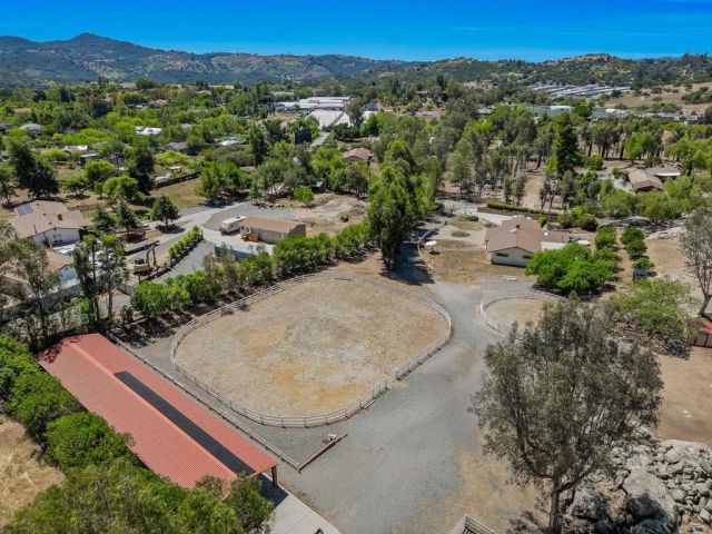 28841 Lilac Road, Valley Center, CA 92082