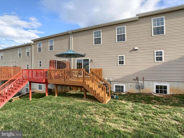 813 SPRING ROCK COURT, Mechanicsburg, PA 17055