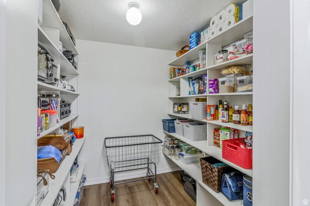 330 E 3325 N, North Ogden, UT 84414