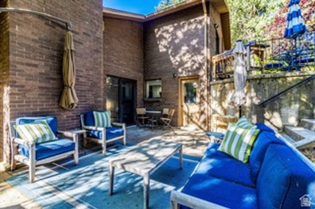 330 E 3325 N, North Ogden, UT 84414