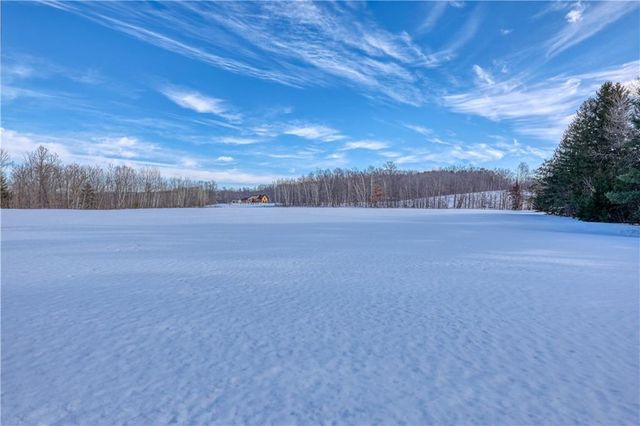 14862 W State Hwy 77, Hayward, WI 54843