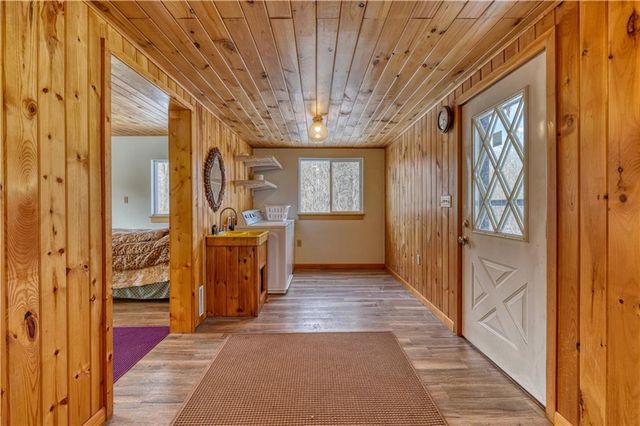 14862 W State Hwy 77, Hayward, WI 54843