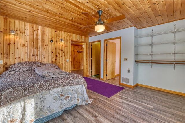 14862 W State Hwy 77, Hayward, WI 54843