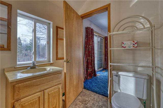 14862 W State Hwy 77, Hayward, WI 54843