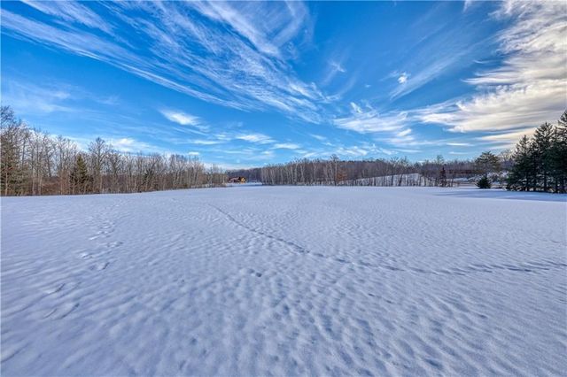 14862 W State Hwy 77, Hayward, WI 54843