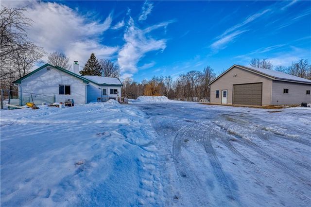 14862 W State Hwy 77, Hayward, WI 54843