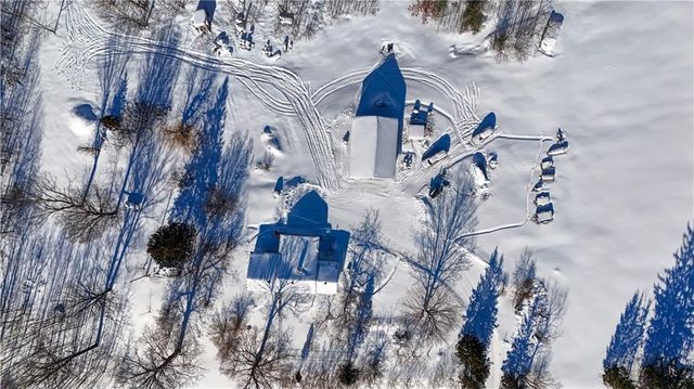 14862 W State Hwy 77, Hayward, WI 54843