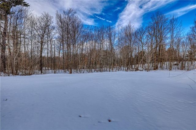 14862 W State Hwy 77, Hayward, WI 54843