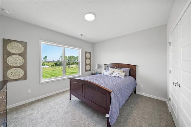 4413 Tee Box Drive, Basehor, KS 66007