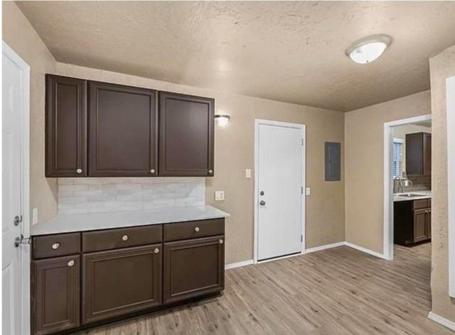 508 SW 70th St, Lawton, OK 73505