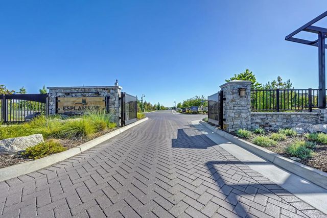 1711 Carson River Loop, Lincoln, CA 95648