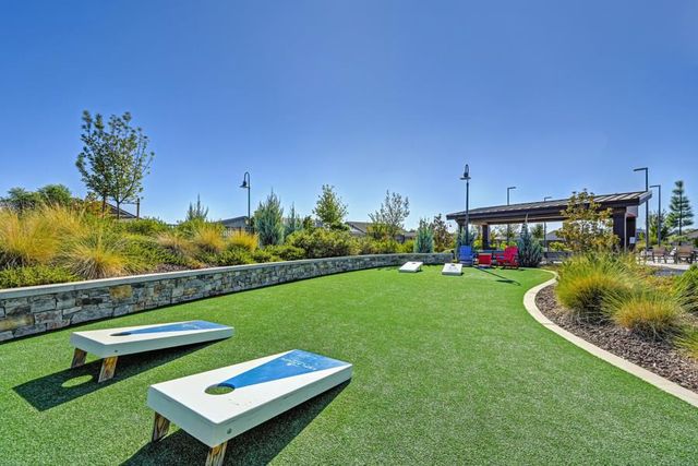 1711 Carson River Loop, Lincoln, CA 95648