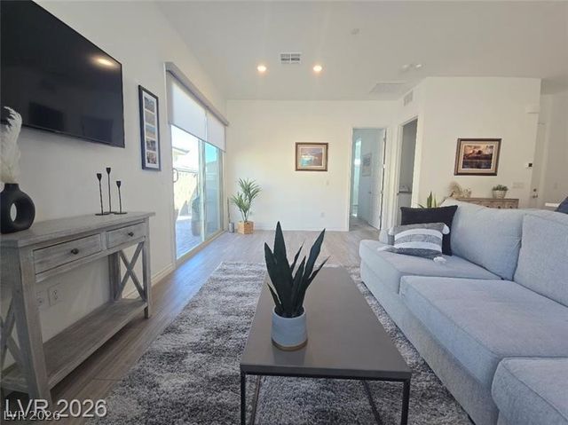 905 Belleforte Lane, Las Vegas, NV 89138