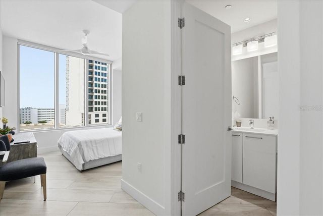 111 S PINEAPPLE AVENUE 714, Sarasota, FL 34236