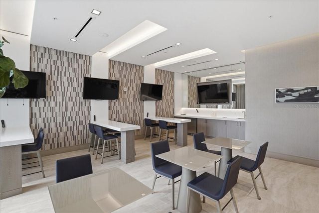 111 S PINEAPPLE AVENUE 714, Sarasota, FL 34236