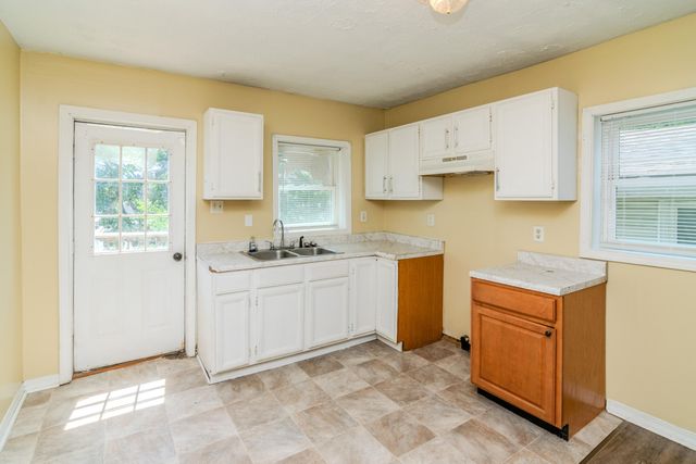 25 Oliver Street, Winchester, KY 40391