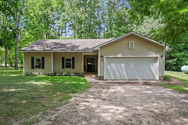 11482 Schultz Drive, Delton, MI 49046