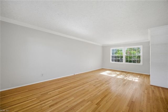 344 Coventry RD, Virginia Beach, VA 23462